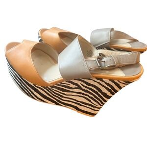Nine West Unstopable Zebra Print Wedge Sandals Tan Grey Leather Womens 10M